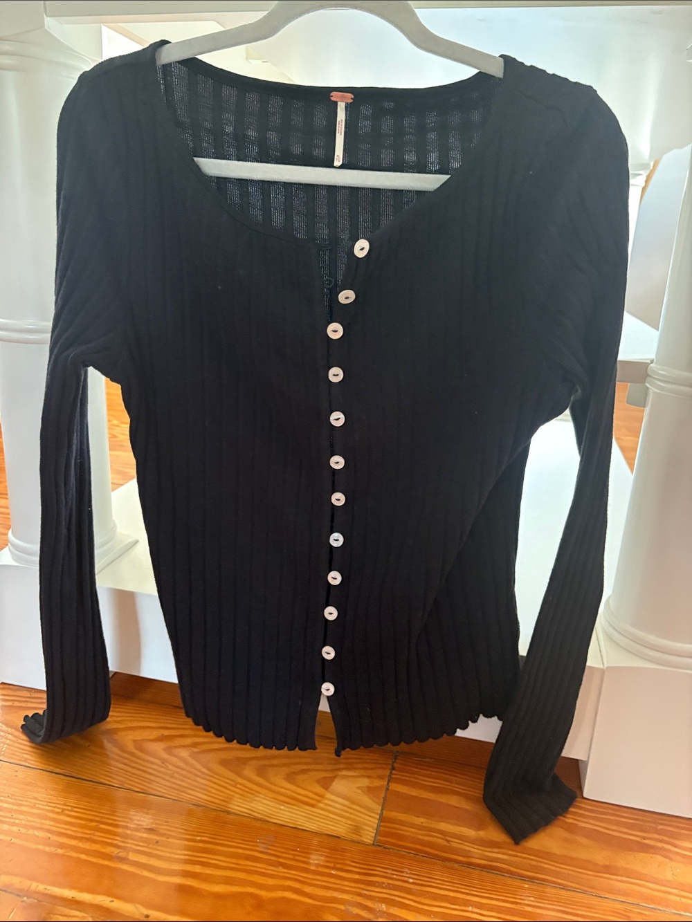 Free people black top size XL